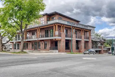 Image de Impressive 2 bedroom condo in Whitefish's newest downtown building! !