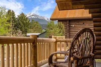 Image de Beautiful Log Cabin Near Fishing Access To Yellowstone
