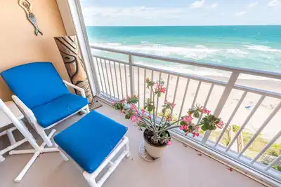 Image de #605 Beachfront Vacation Rental, Beautiful Views from the 6th story balcony.