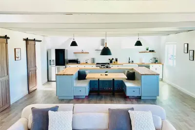 Image de Golden Eagles Nest, luxurious space, near Jt Park