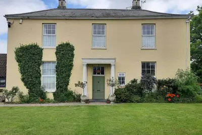 Image de Self Contained apartment in Winterton Hall