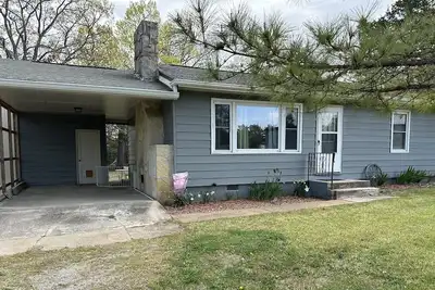 Image de Lake House W/ Fenced Yard, Swim Dock, Marinas/Launches, 7 miles to Mtn Home, Ar