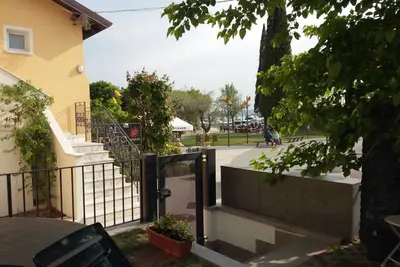Image de Direttamente nel Porto Turistico di Moniga, a Pochi Metri Dalla Spiaggia