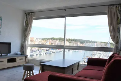 Image de Appt climatisé 3 pièces - 4 pers avec parking privé à Gruissan