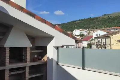 Image de Casa Rural con Chimenea Interior, Terraza con Barbacoa y Vistas a la Montaña