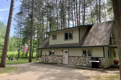 Image de Home On Bike/Snowmobile/Utv-Atv Trail Near Chain of Lakes and Town!