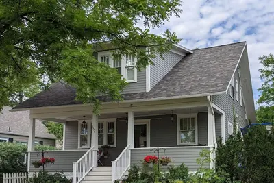 Image de Charming Historic Home Centrally Located