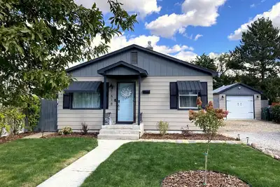 Image de Immaculate, bright & airy newly updated home in gorgeous Meridian next to Boise!