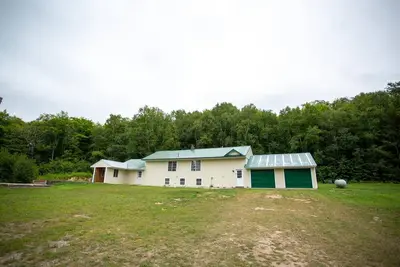 Image de Fox Lodge - Beautiful Northwoods 3 Bedroom, 2 Bath Lodge