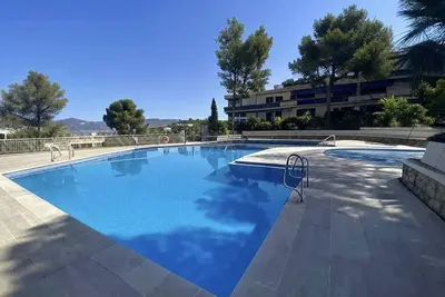 Image de Au cœur du port de Saint-Mandrier, piscine, tennis, charme et confort