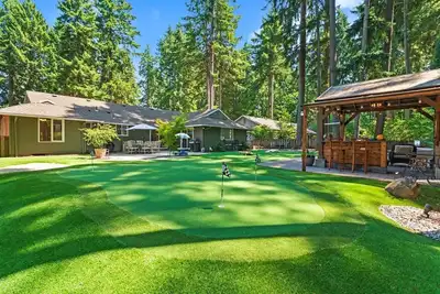 Image de Great Deals on Summer Stays!