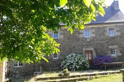 Image de Grande maison typique du Finistère Nord