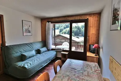 Image de Appartement 2 pièces + coin montagne, balcon sud, au centre du village