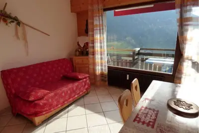 Image de Studio rénové avec cabine - 26m² - 5 pers - Balcon exposé sud - Près skibus et remontées mécaniques