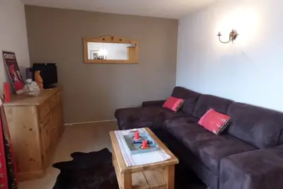 Image de Charmant T2 + coin montagne, idéal familles, proche pistes et commerces - Garage, balcon, 6 pers.