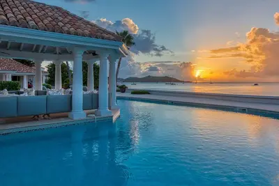 Petite Plage 5 in Grand Case by Personal Villas - Contemporary Style