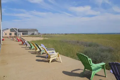 Image de Oceanfront Suite overlooking Cape Cod Bay - step off your patio onto the beach!