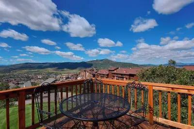Image de 90st2 | Dog Friendly | Private Hot Tub | Close to Skiing | Winter Shuttle