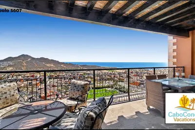 Image de Ccv Quivira-Luxury 3br Penthouse, Ocean View, 7 Resorts, Private Rooftop Patio