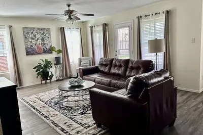 Image de Comfortable Home/Close to Fort-hood Military Base/ Shopping