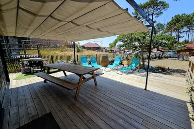Image de Chalet en pleine nature 300 mètres des plages
