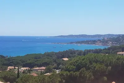 Image de Superbe appartement Ste Maxime, terrasse solarium vue mer 180°