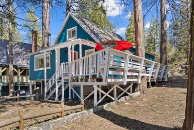 Image de Tollhouse Cottage ~ Heart of Shaver