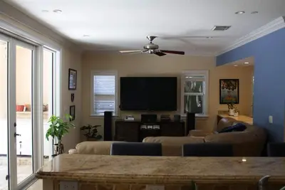 Image de Beautiful Mediterranean Townhome in the Heart of Coconut Grove