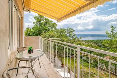Image de Superbe maison à Crikvenica avec.