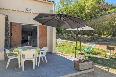 Image de A la recherche d'un duplex Charmant et Pratique à 3minutes de la plage.