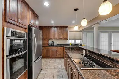 Image de Quiet, Spacious & Convenient Ranch Home just Southeast of Downtown No Pets