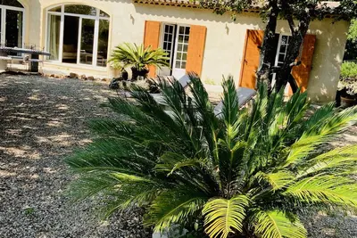 Image de Villa Mitoyenne Entre mer et Montagne au Calme Nichée Dans la Nature