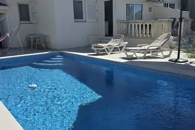 Image de \"Olivera\"@Marisol : 340m de la plage, piscine privée, A/C, WiFi, plage pour chiens