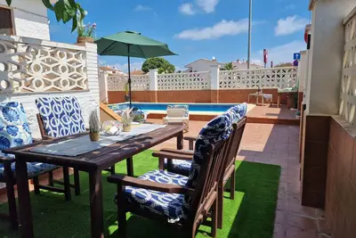 Image de \"Trini\"@Marisol : 380m de la plage, piscine privée, A/C, WiFi, plage pour chiens