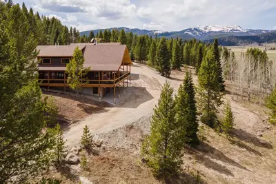 Image de Shelterwood Lodge Private Home 6 miles from Yellowstone