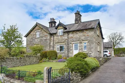 Image de Lupton Hall Cottages