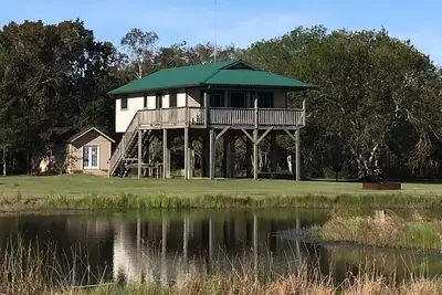 Image de Coastal Retreat in Selkirk Island, Matagorda, Texas