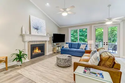 Image de Dog Friendly Under 20 lbs. Gated Community. Amelia Island Plantation home!