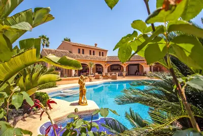 Image de Coliseo -  Spectaculaire villa rustique pour 8 personnes à Benissa