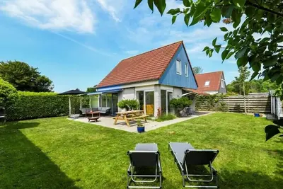 Image de Jupiterlaan 12 Atmospheric bungalow near the North Sea and the Veerse Meer