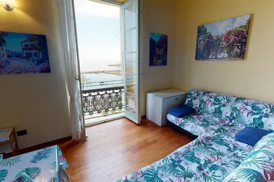 Image de Joli studio mezzanine, proche plages, Wifi et animaux admis