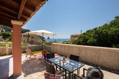 Image de Delightful 2-bedroom cottage just minutes from the beach