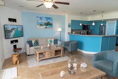 Image de Beautiful newly renovated Two Bedroom-2. 5 bathroom at Divi Eagle Beach
