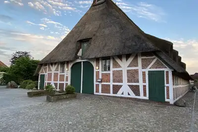 Image de Gemütliche Ferienwohnung Unter Reetdach