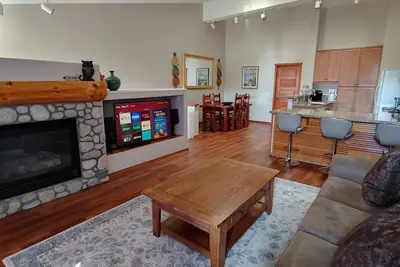 Image de Snowcreek Resort Vacation Rental #799