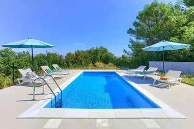 Image de Maison de vacances Krk (Stadt) pour 1 - 6 personnes avec 3 chambres Ă coucher - Maison de vacances