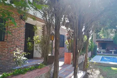 Image de Espaciosa casa con alberca y asador en el Club de Golf Tequisquiapan