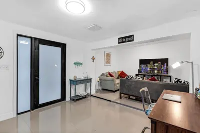 Image de Vacation Home Close To Best Places In Miami, Design District, Wynwood, Airport