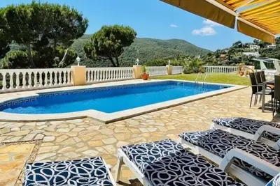 Image de Villa Reina by Costabravaway