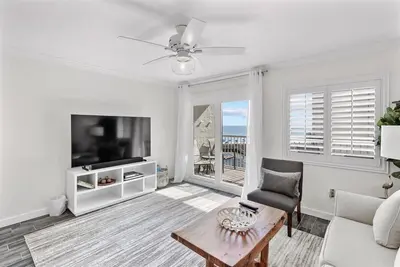 Image de Newly Renovated/Free Beach Svc & Wifi/Great Gulf View (413)